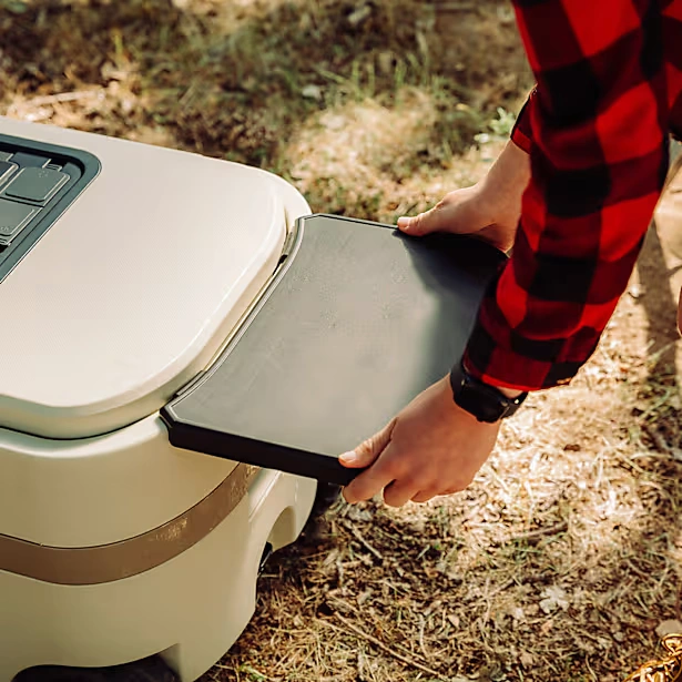 Windchill Cooler Side Table