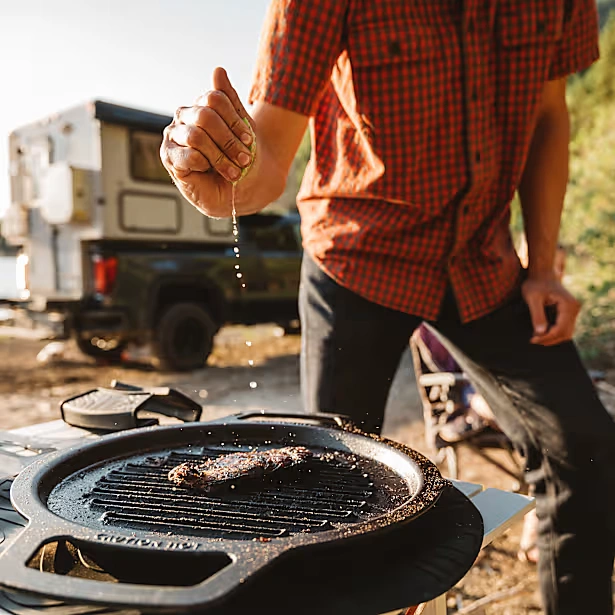 Bonfire 19.5" Cast Iron Grill Top + Hub 3 Bonfire 19.5" Cast Iron Grill Top + Hub