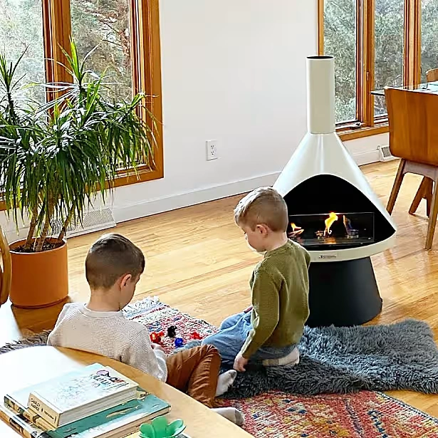 Lloyd Modern Gel Fuel Fireplace 3 Lloyd Modern Gel Fuel Fireplace