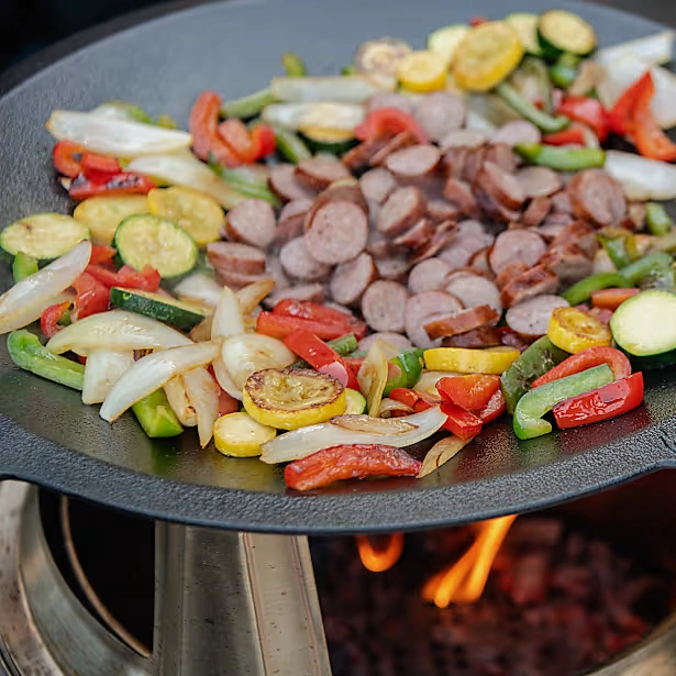 Bonfire 19.5" Cast Iron Wok Top + Hub 3 Bonfire 19.5" Cast Iron Wok Top + Hub